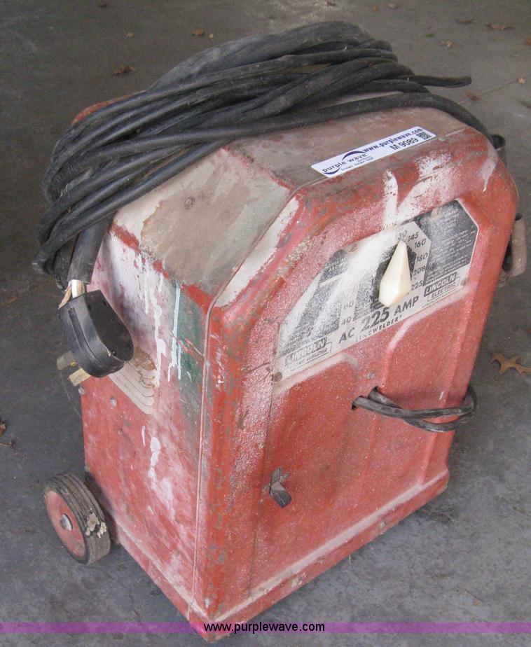 image for item M9089 Lincoln AC Linc welder