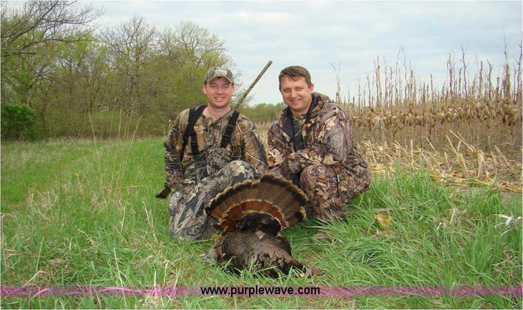 image for item B1528 Turkey Hunt