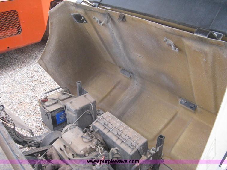 image for item B8282 EZ-GO 954F shuttle golf cart