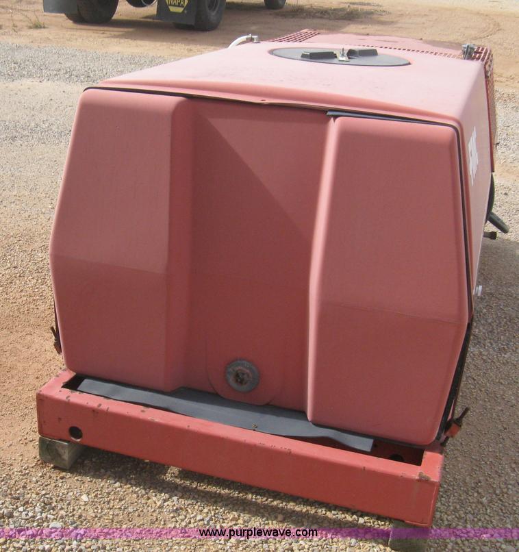 image for item B8284 FMC sprayer