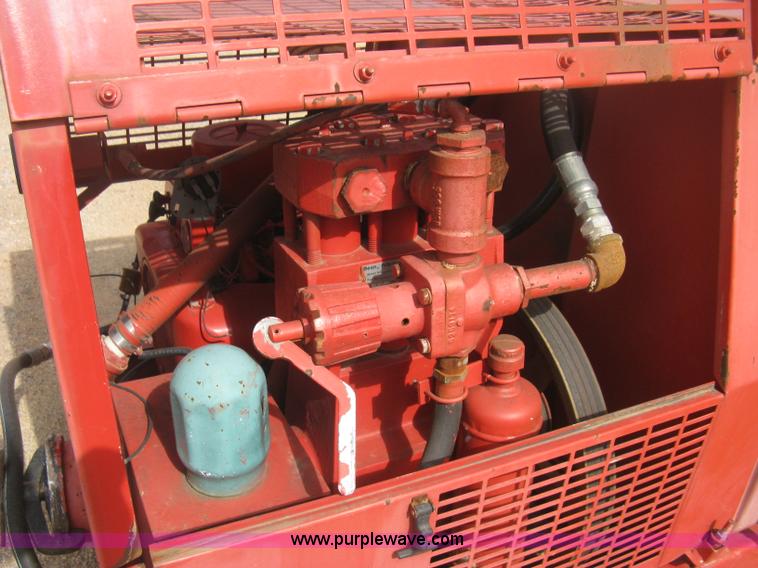 image for item B8284 FMC sprayer