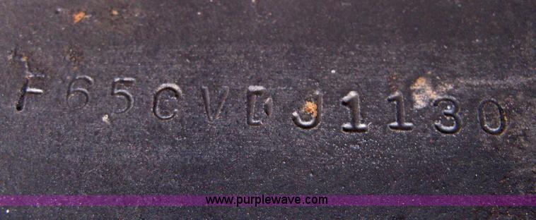 image for item B8286 1979 Ford F600 truck cab and chassis