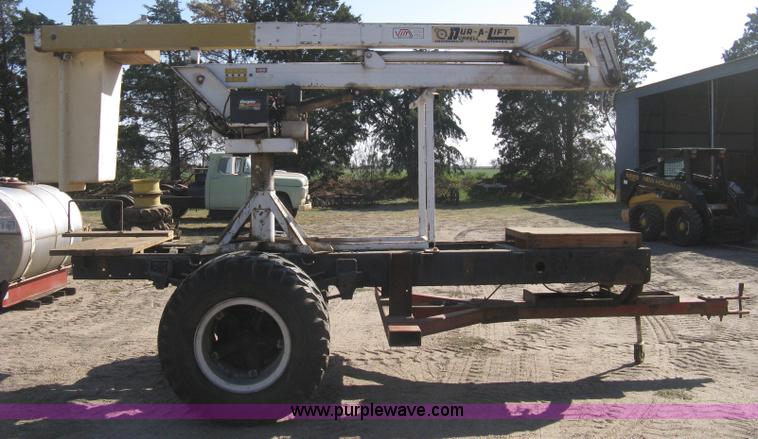 image for item B8307 Dur-a-lift DFSL-36 telescopic boom lift