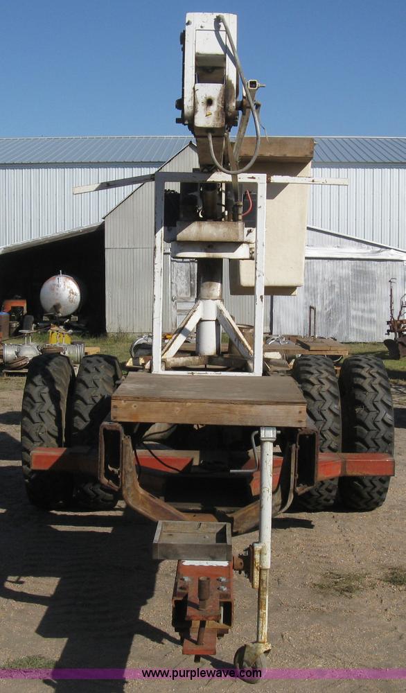 image for item B8307 Dur-a-lift DFSL-36 telescopic boom lift