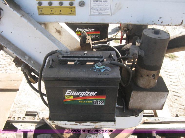 image for item B8307 Dur-a-lift DFSL-36 telescopic boom lift