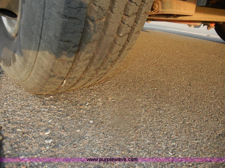 image for item D4761 1995 Ford Holiday Rambler Endeavor LE motorhome RV