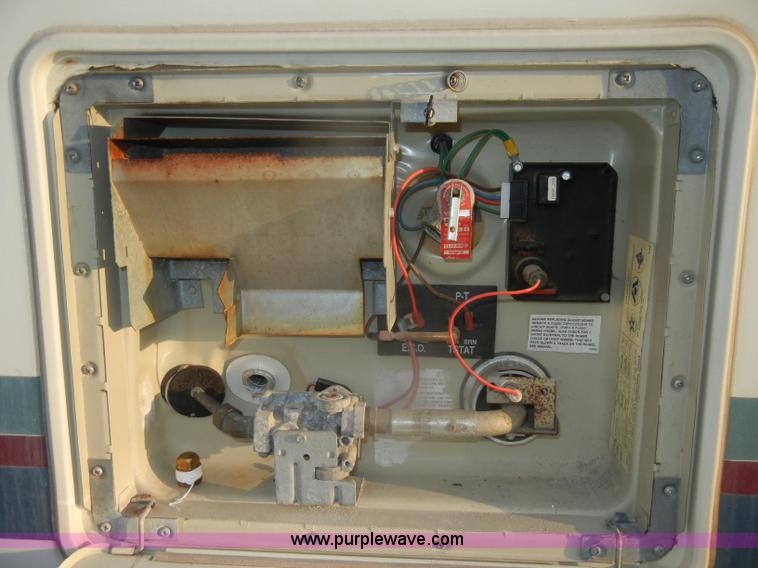 image for item D4761 1995 Ford Holiday Rambler Endeavor LE motorhome RV