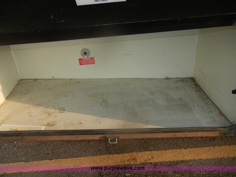 image for item D4761 1995 Ford Holiday Rambler Endeavor LE motorhome RV