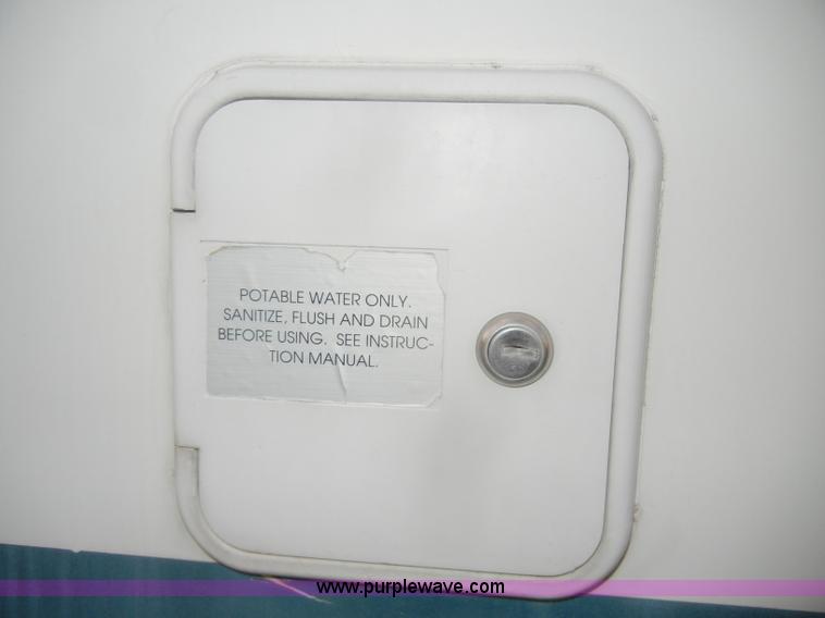 image for item D4761 1995 Ford Holiday Rambler Endeavor LE motorhome RV