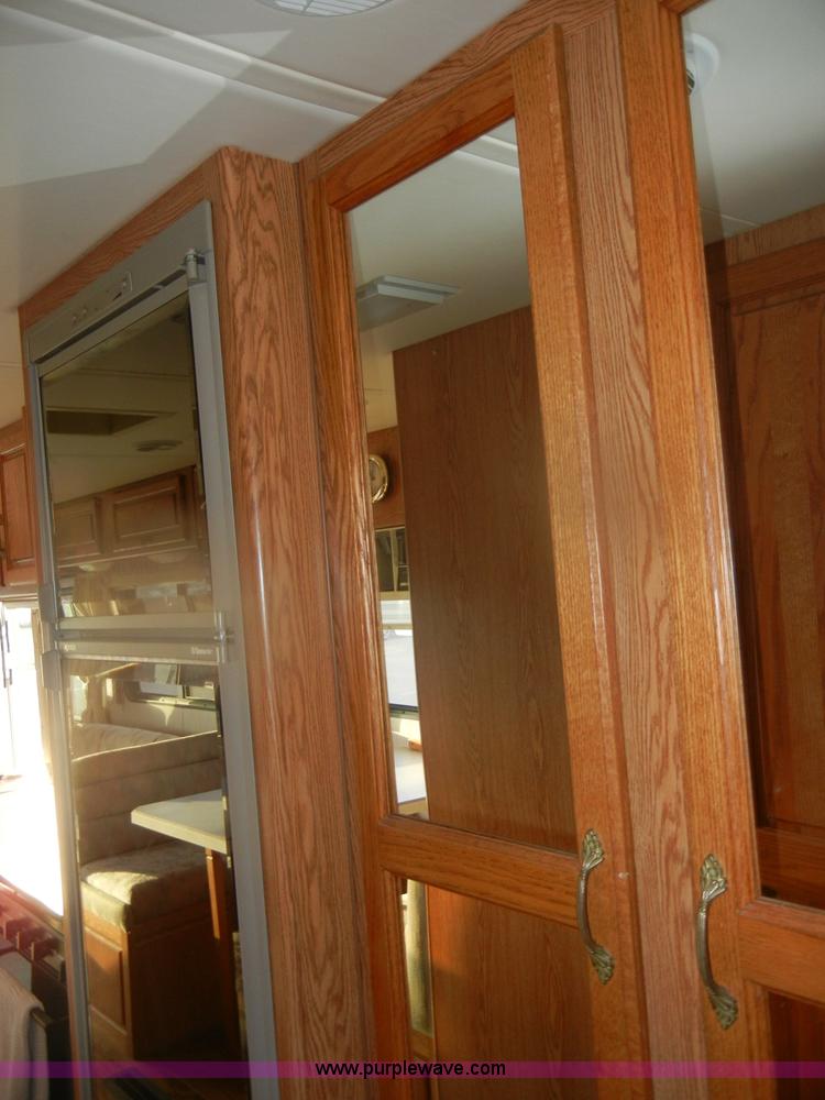 image for item D4761 1995 Ford Holiday Rambler Endeavor LE motorhome RV