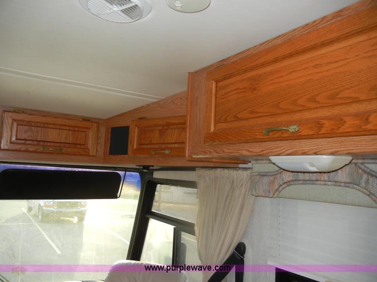 image for item D4761 1995 Ford Holiday Rambler Endeavor LE motorhome RV