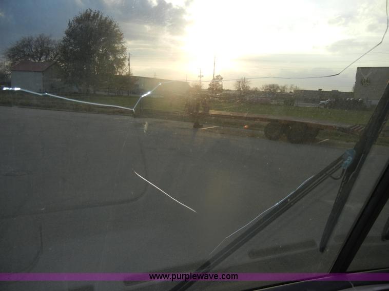 image for item D4761 1995 Ford Holiday Rambler Endeavor LE motorhome RV