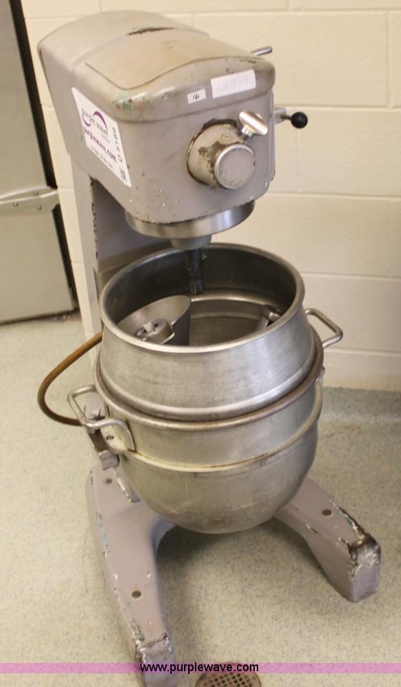 image for item D5189 Hobart D-300T mixer