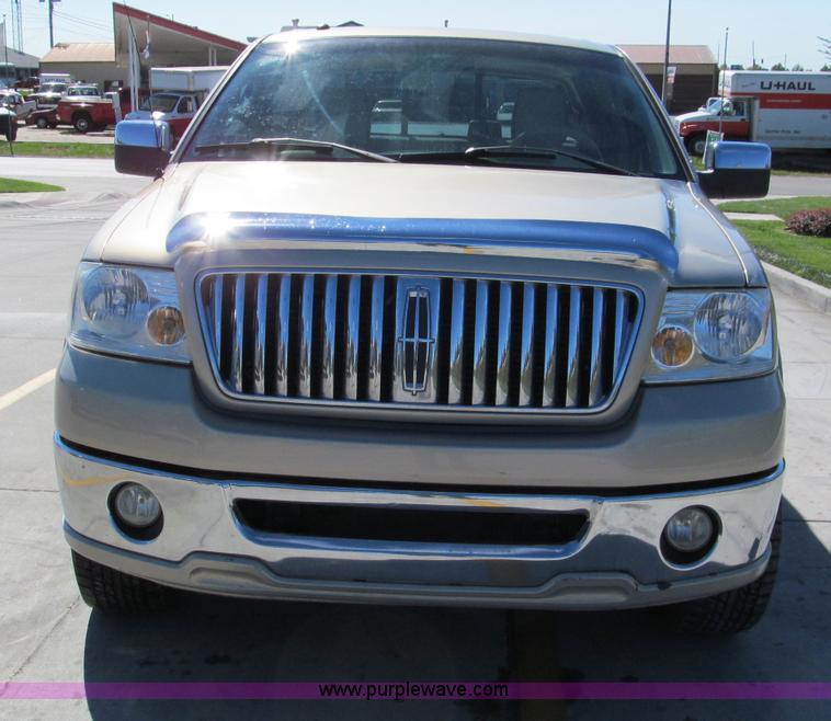 image for item E5585 2006 Lincoln Mark LT SuperCrew pickup truck