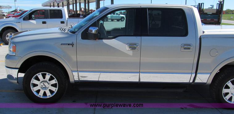image for item E5585 2006 Lincoln Mark LT SuperCrew pickup truck