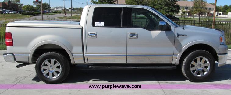 image for item E5585 2006 Lincoln Mark LT SuperCrew pickup truck