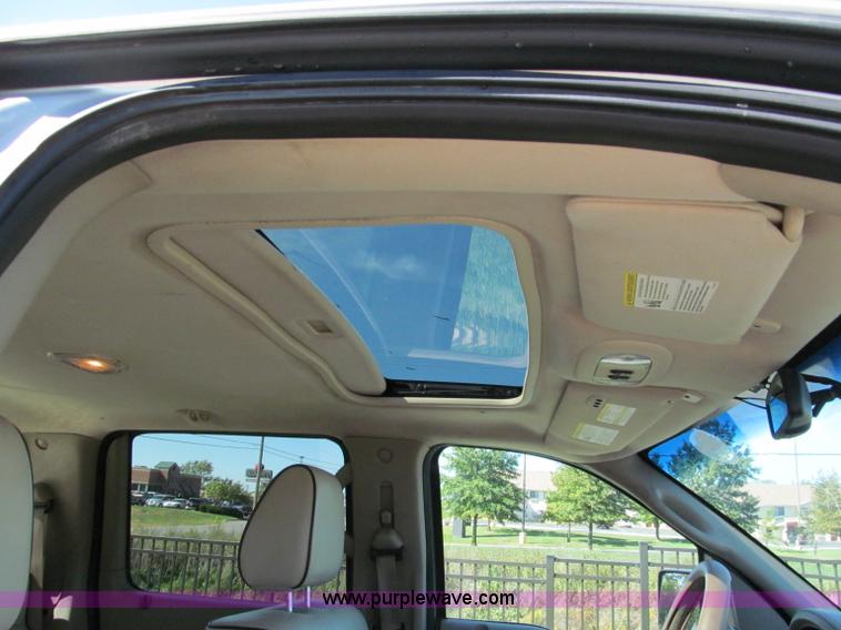 image for item E5585 2006 Lincoln Mark LT SuperCrew pickup truck