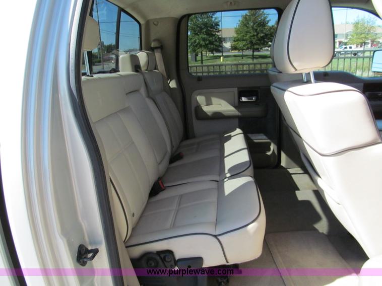 image for item E5585 2006 Lincoln Mark LT SuperCrew pickup truck