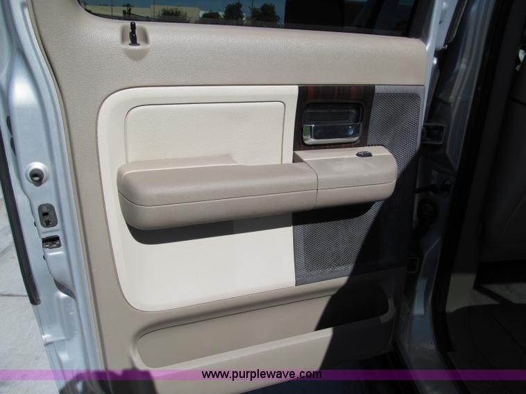 image for item E5585 2006 Lincoln Mark LT SuperCrew pickup truck