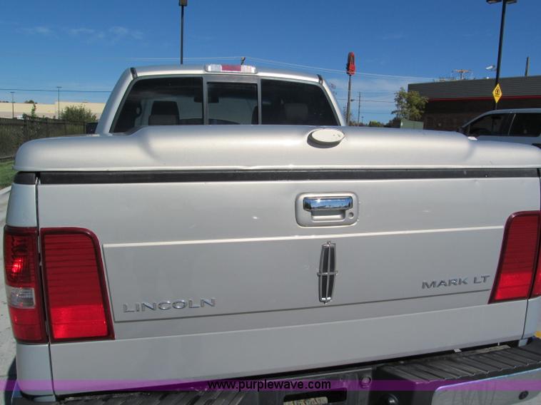 image for item E5585 2006 Lincoln Mark LT SuperCrew pickup truck