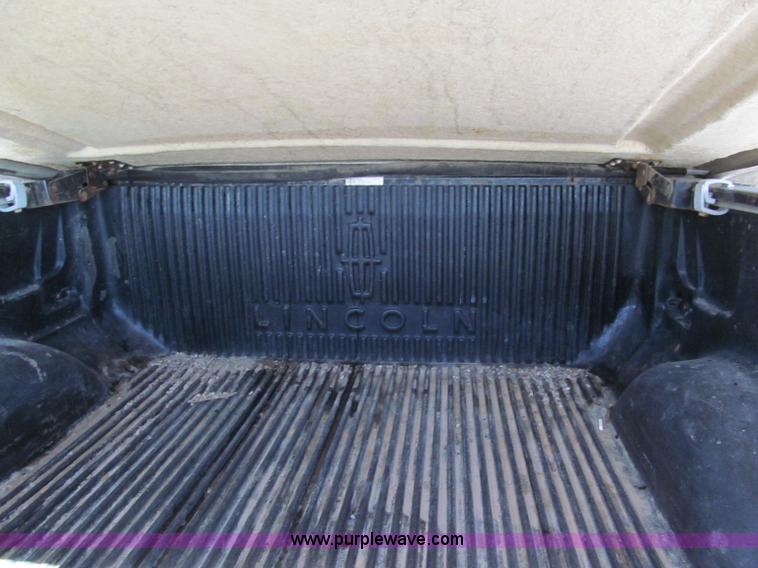 image for item E5585 2006 Lincoln Mark LT SuperCrew pickup truck
