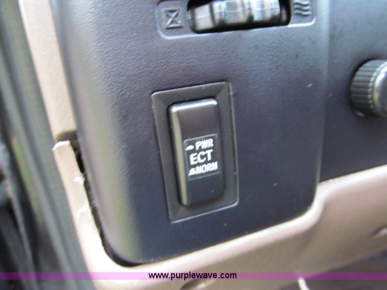 image for item E5656 2002 Toyota Tacoma Prerunner SR5 Xtra Cab pickup truck