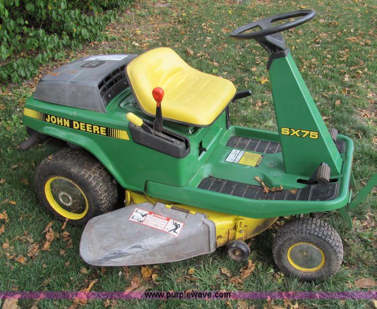 image for item E5663 John Deere SX75 lawn mower
