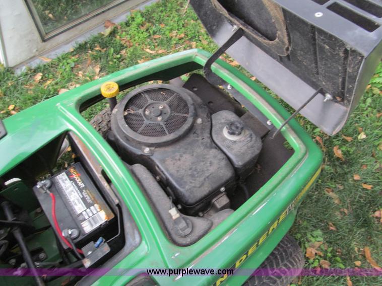 image for item E5663 John Deere SX75 lawn mower