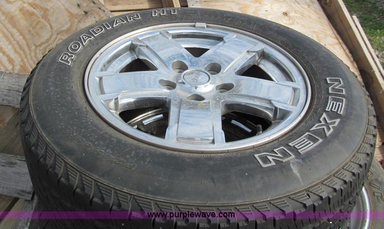 image for item E5666 Semi fifth wheel mounted wrecker unit