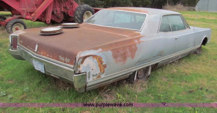 image for item E8094 1965 Oldsmobile Ninety Eight
