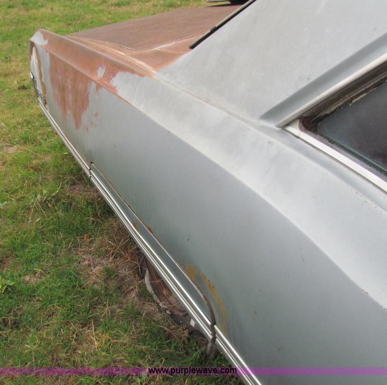 image for item E8094 1965 Oldsmobile Ninety Eight