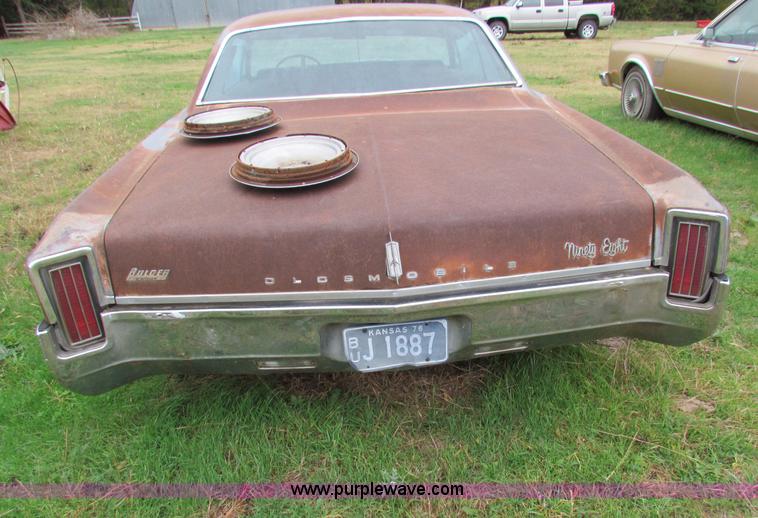image for item E8094 1965 Oldsmobile Ninety Eight