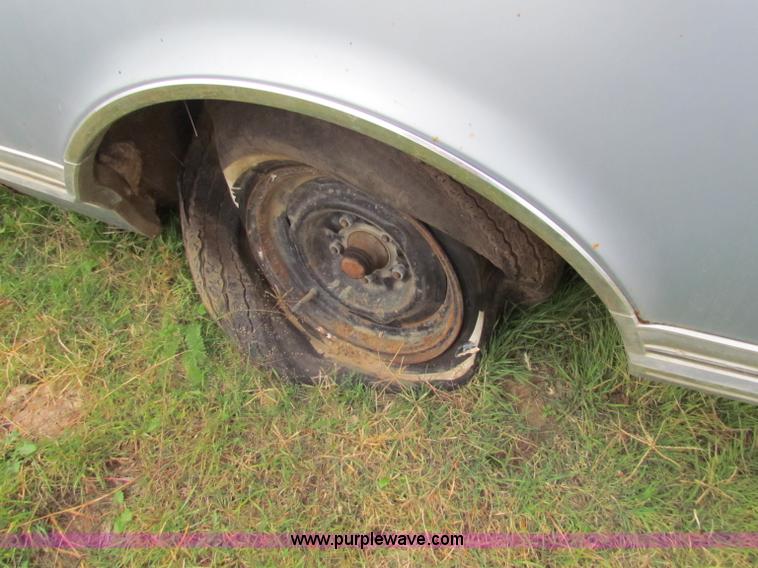 image for item E8094 1965 Oldsmobile Ninety Eight