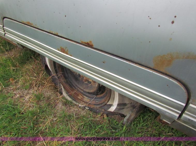 image for item E8094 1965 Oldsmobile Ninety Eight