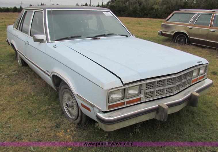 image for item E8098 1983 Ford Fairmont Futura