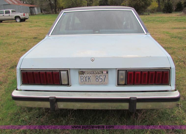 image for item E8098 1983 Ford Fairmont Futura