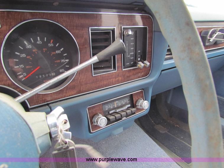 image for item E8098 1983 Ford Fairmont Futura