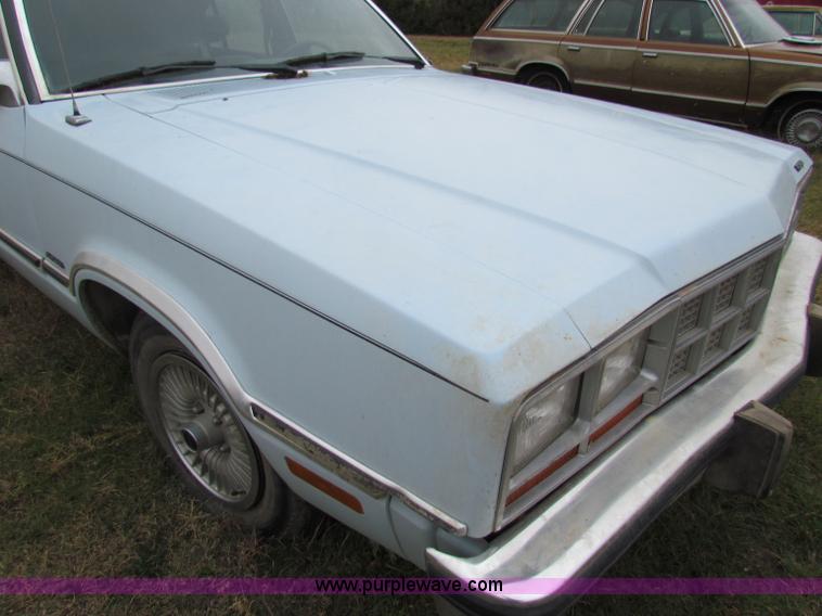 image for item E8098 1983 Ford Fairmont Futura