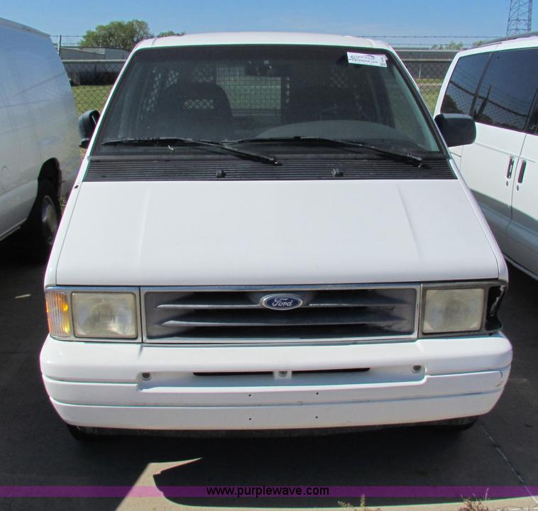 image for item E8105 1997 Ford Aerostar XLT cargo van