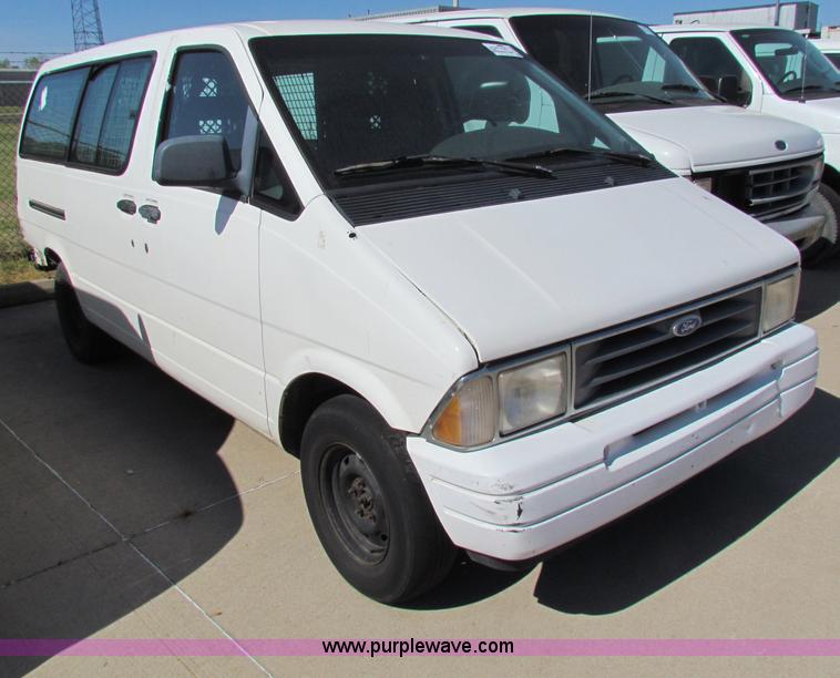 image for item E8109 1997 Ford Aerostar cargo van