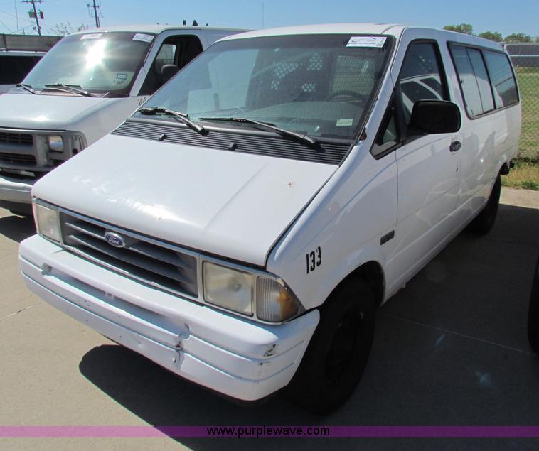 image for item E8109 1997 Ford Aerostar cargo van