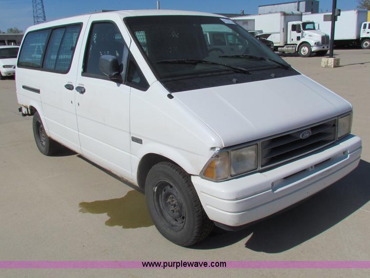 image for item E8112 1997 Ford Aerostar XLT cargo van