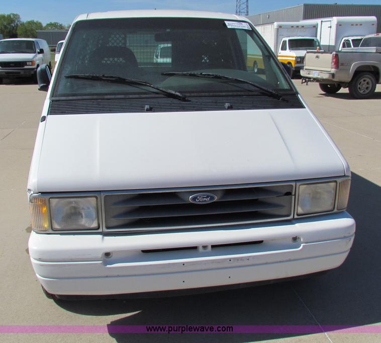 image for item E8112 1997 Ford Aerostar XLT cargo van