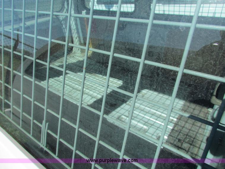 image for item E8113 1998 Ford Windstar minivan