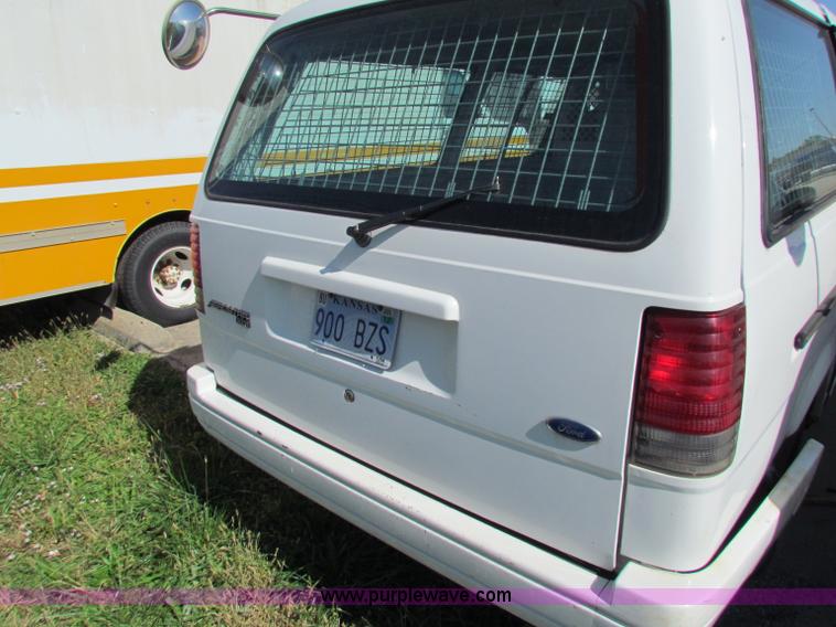 image for item E8114 1997 Ford Aerostar XLT cargo van