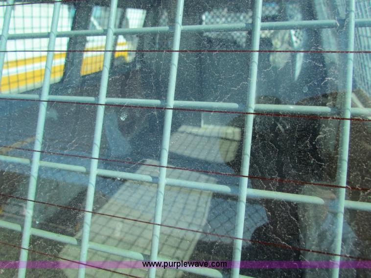 image for item E8114 1997 Ford Aerostar XLT cargo van