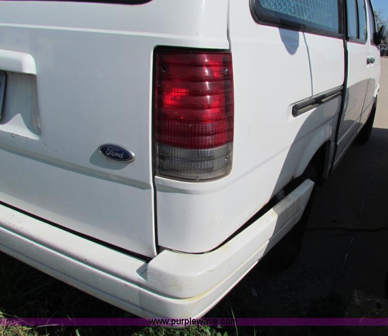 image for item E8114 1997 Ford Aerostar XLT cargo van