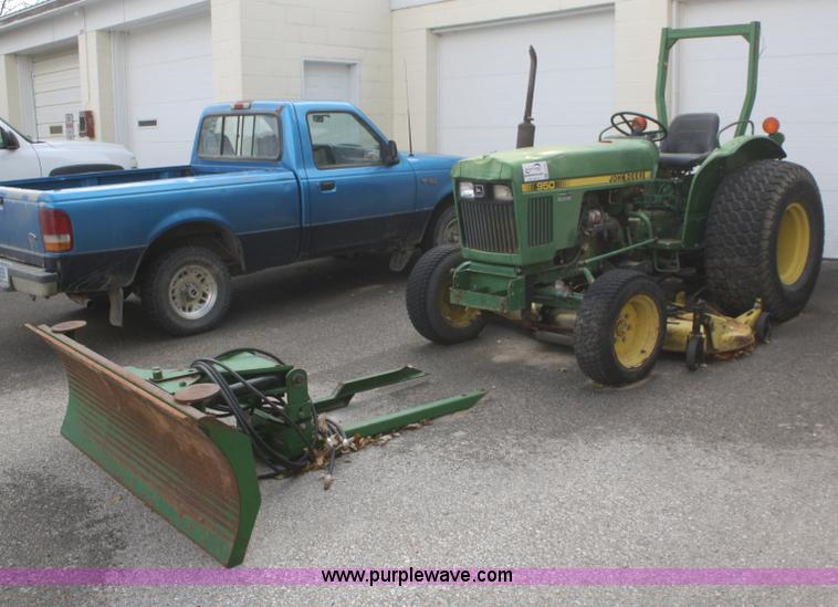 image for item F2701 John Deere 950 utility tractor