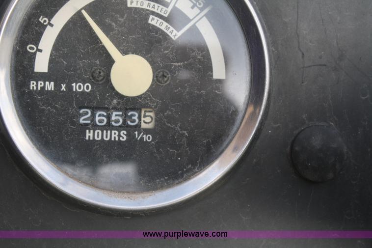 image for item F2701 John Deere 950 utility tractor