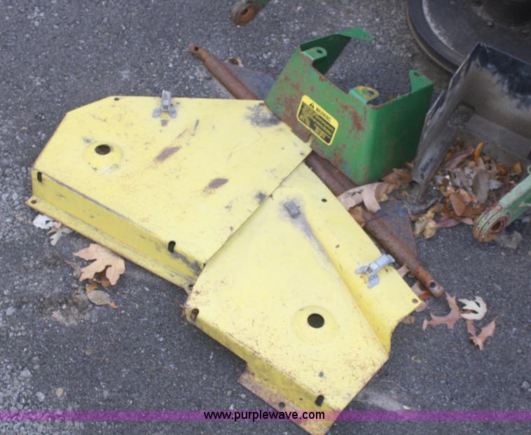 image for item F2701 John Deere 950 utility tractor